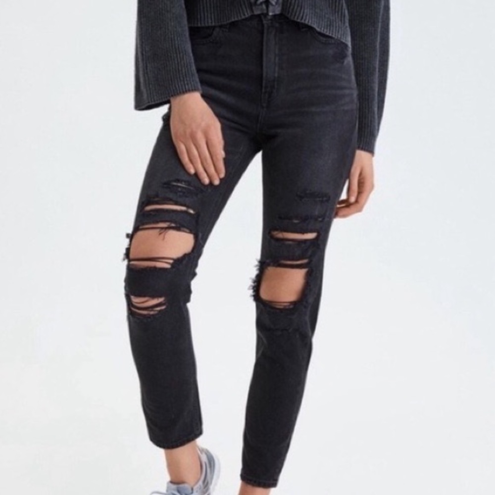 American Eagle Mom Jeans